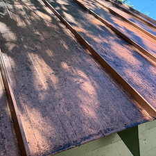 Amazing-Metal-Roof-Cleaning-Transformation-in-Mt-Shasta-Ca 1